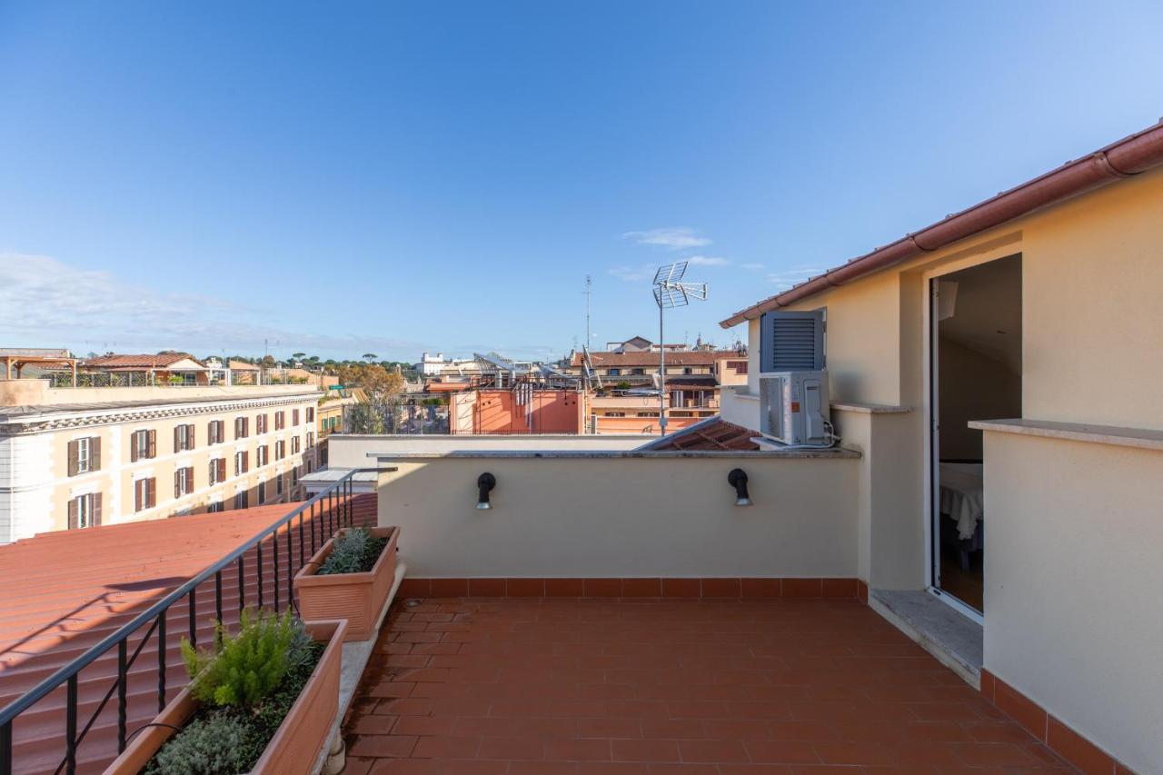 Appartamento Iflat Magical Flat By The Tiber Roma Esterno foto