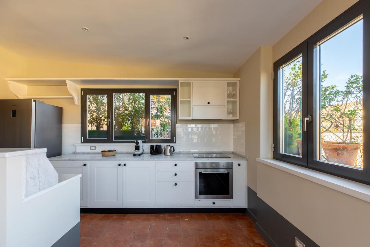 Appartamento Iflat Magical Flat By The Tiber Roma Esterno foto