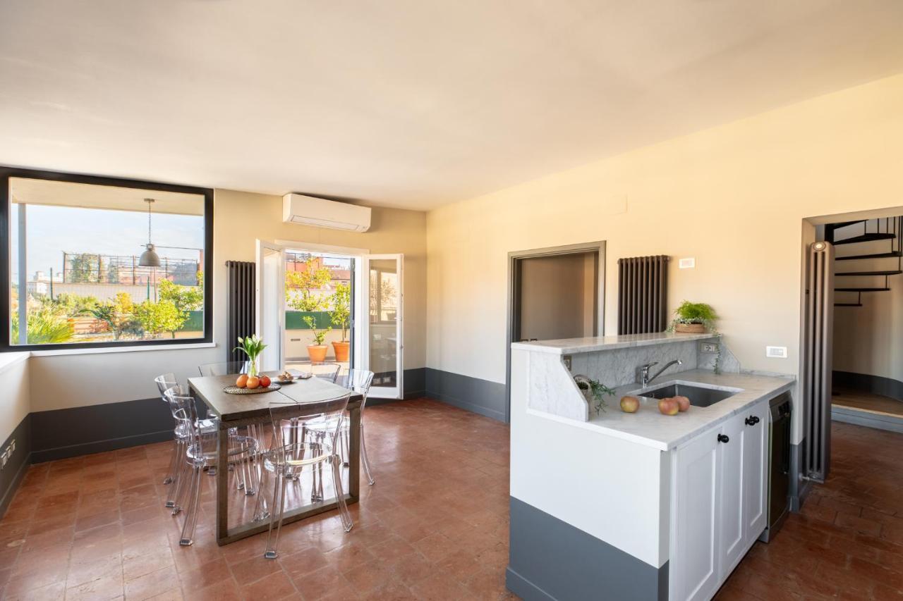 Appartamento Iflat Magical Flat By The Tiber Roma Esterno foto